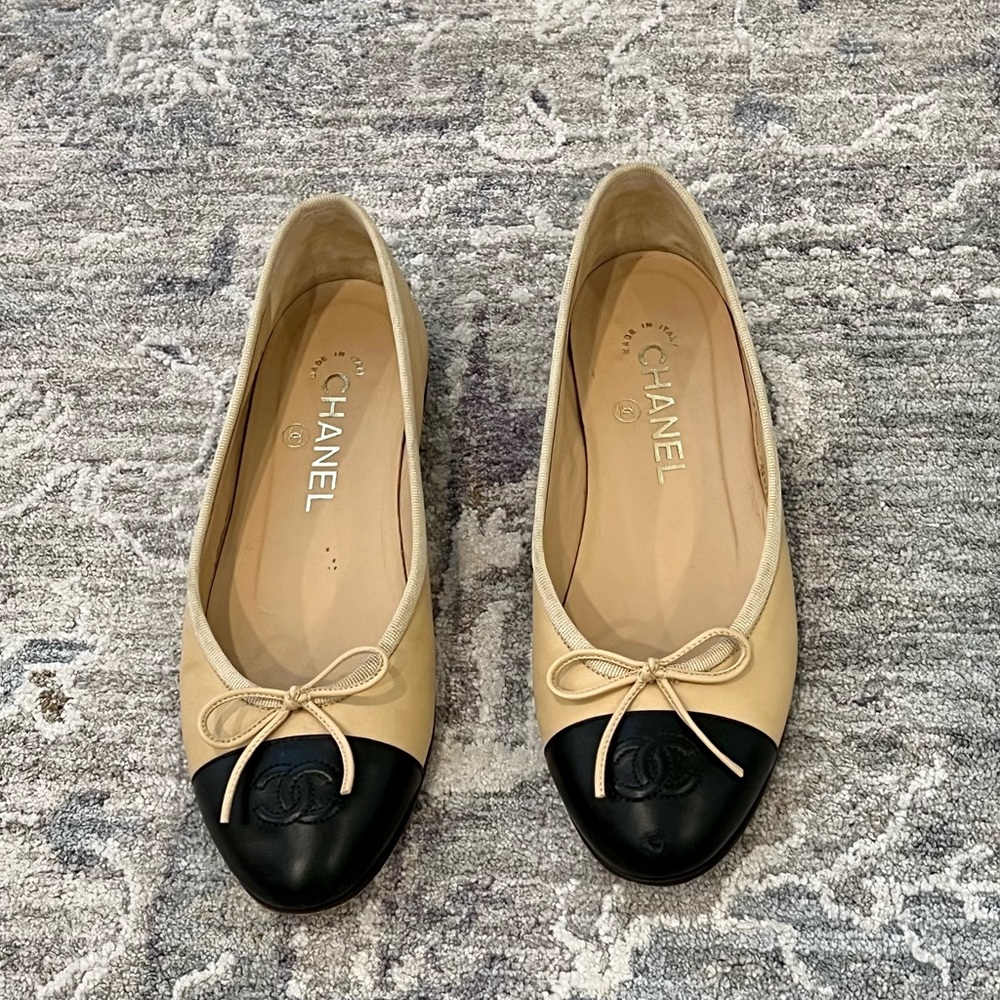 Chanel Nude Flats Size 36.5